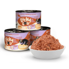 Lucky Lou Lifestage Adult Drób i łosoś puszka 200g